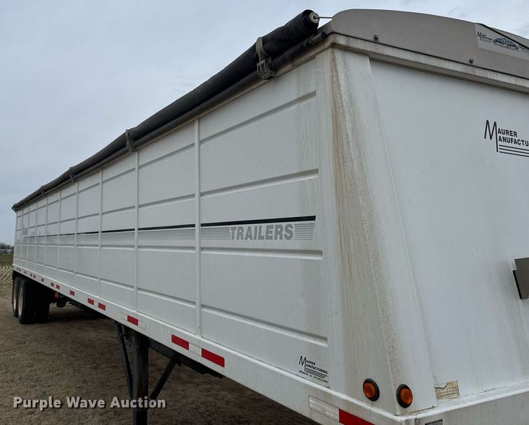 image for item NN9650 2013 Maurer grain trailer