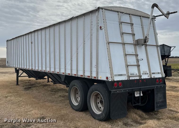 image for item NN9651 1986 Merritt grain trailer