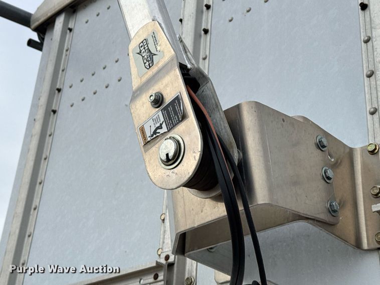 image for item NN9651 1986 Merritt grain trailer