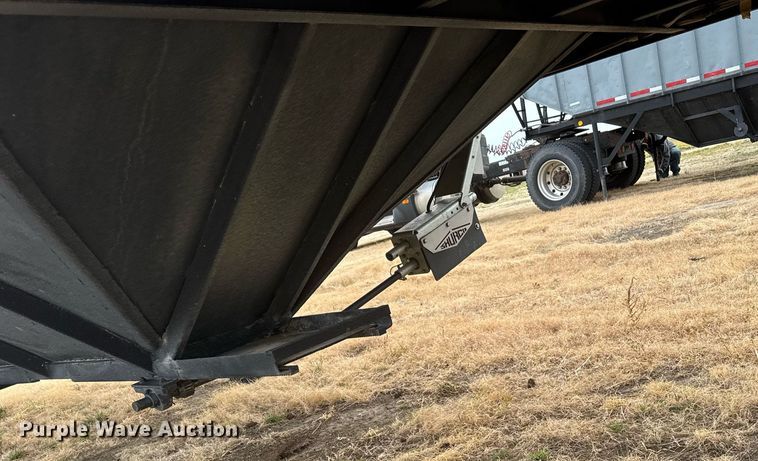 image for item NN9651 1986 Merritt grain trailer