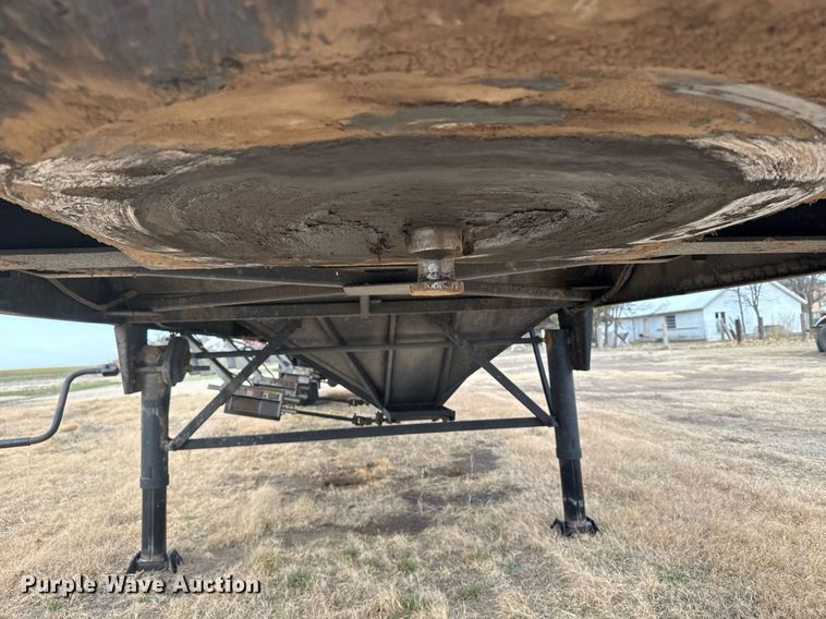 image for item NN9651 1986 Merritt grain trailer