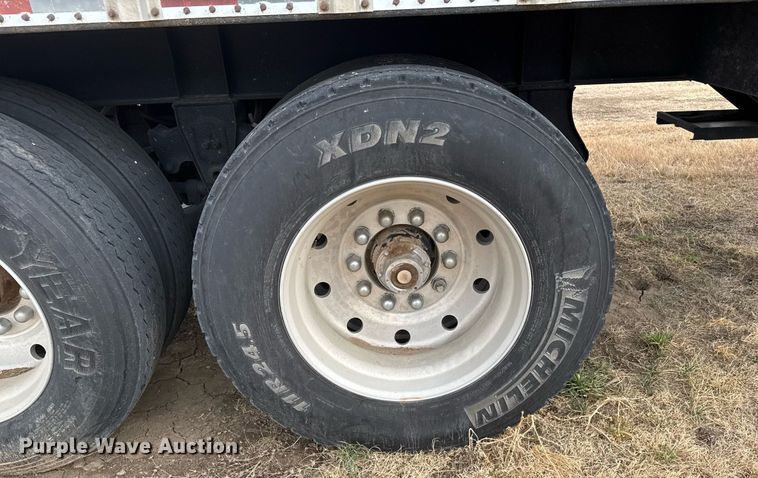 image for item NN9651 1986 Merritt grain trailer