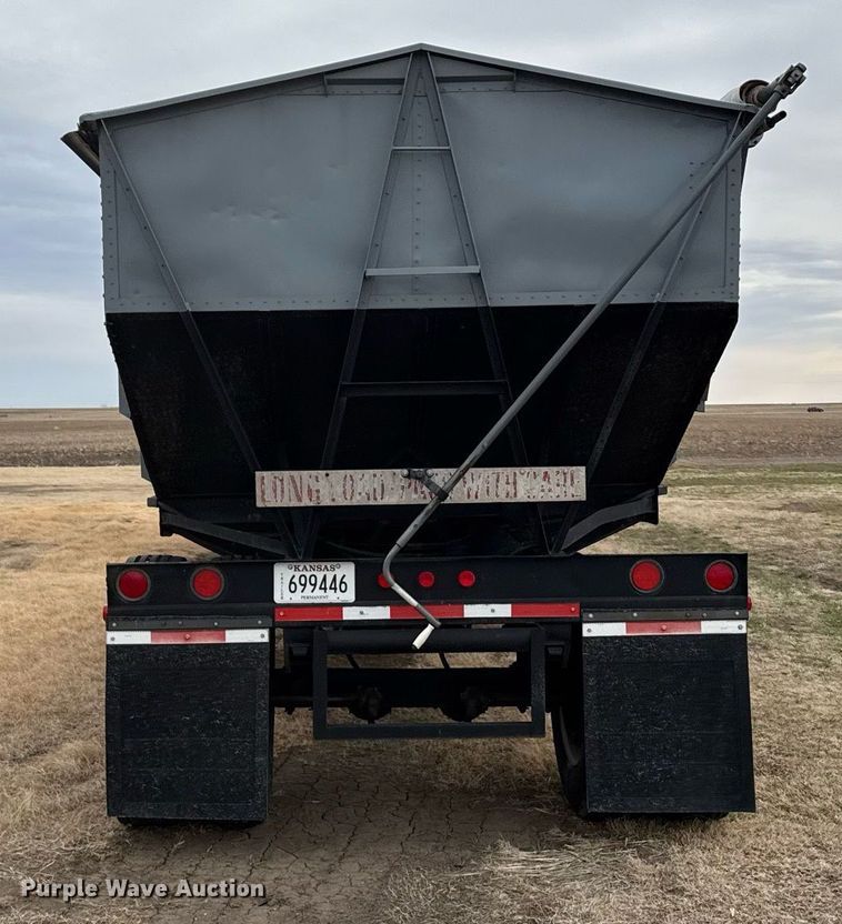 image for item NN9656 (2) 1971 Spen grain trailers