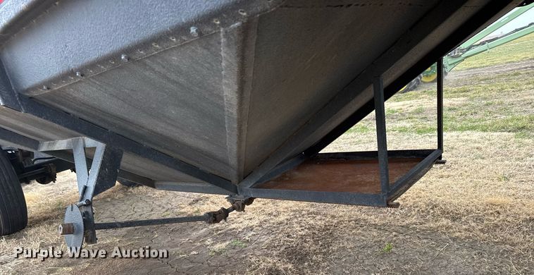 image for item NN9656 (2) 1971 Spen grain trailers