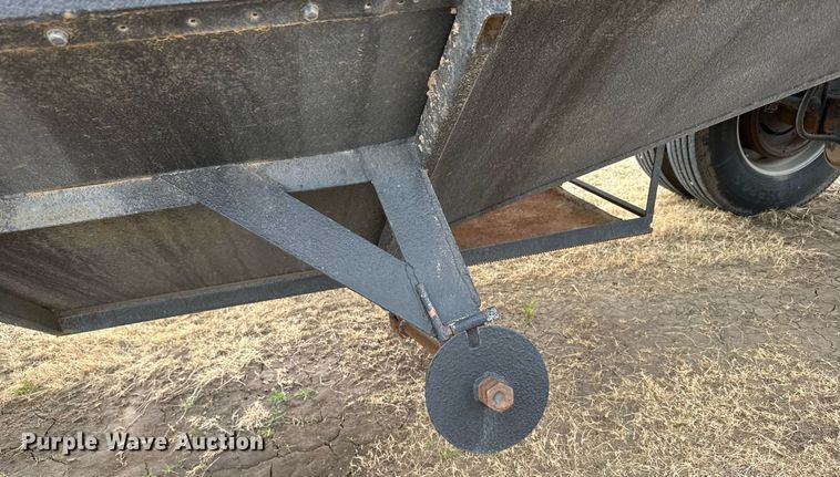 image for item NN9656 (2) 1971 Spen grain trailers