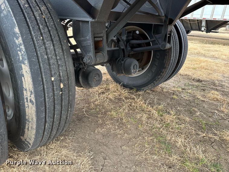 image for item NN9656 (2) 1971 Spen grain trailers