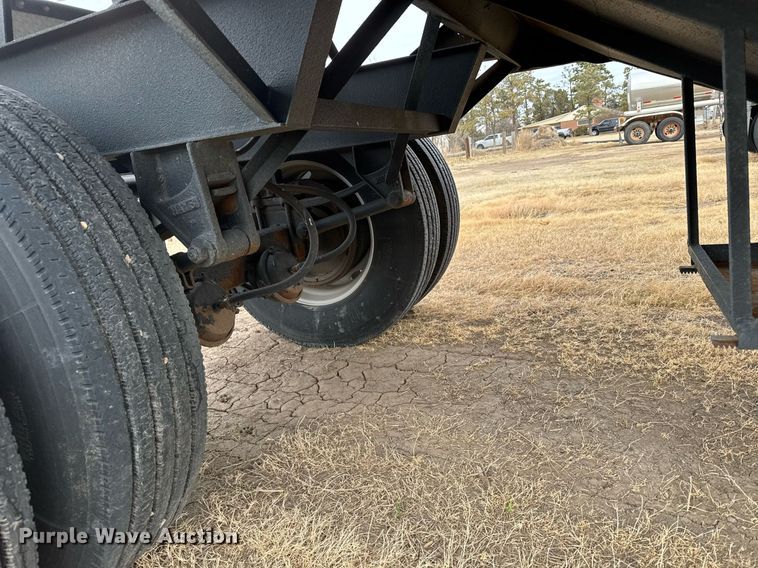 image for item NN9656 (2) 1971 Spen grain trailers