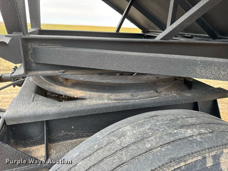 image for item NN9656 (2) 1971 Spen grain trailers