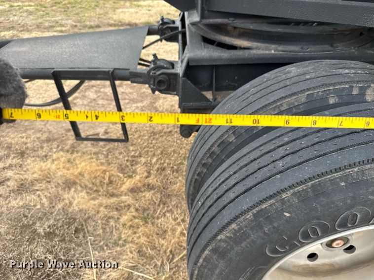 image for item NN9656 (2) 1971 Spen grain trailers