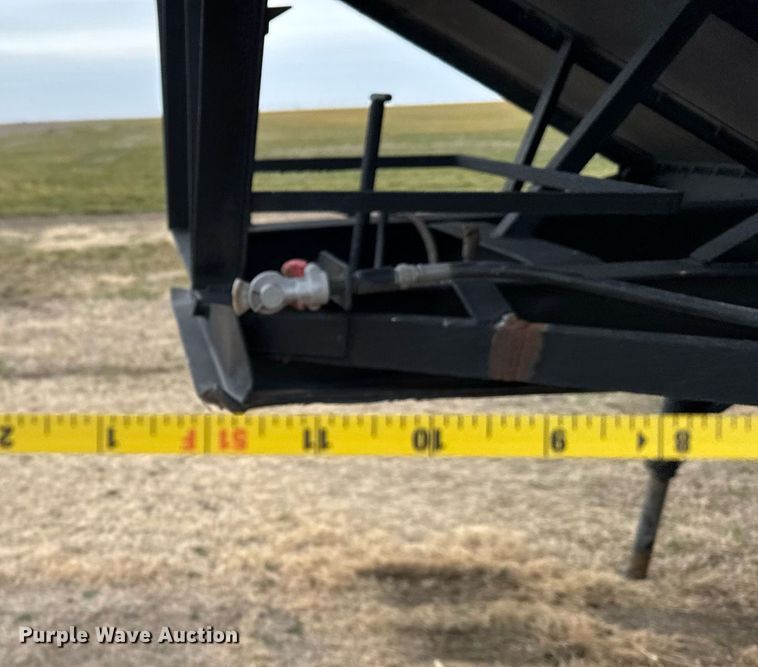 image for item NN9656 (2) 1971 Spen grain trailers