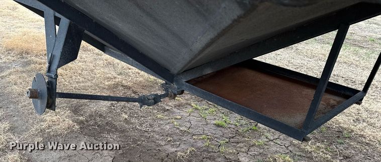 image for item NN9656 (2) 1971 Spen grain trailers