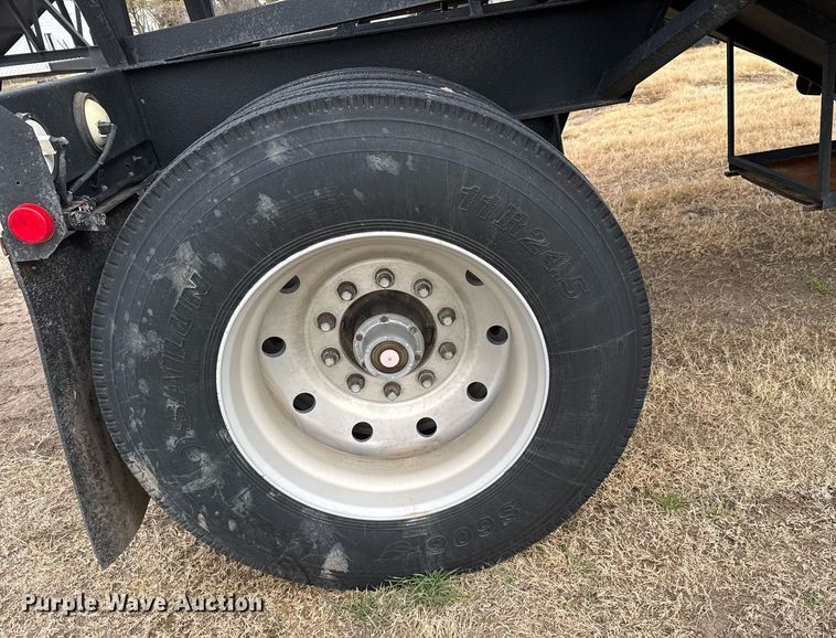 image for item NN9656 (2) 1971 Spen grain trailers