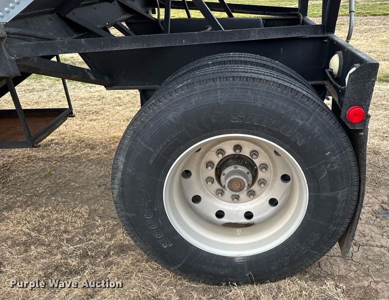 image for item NN9656 (2) 1971 Spen grain trailers