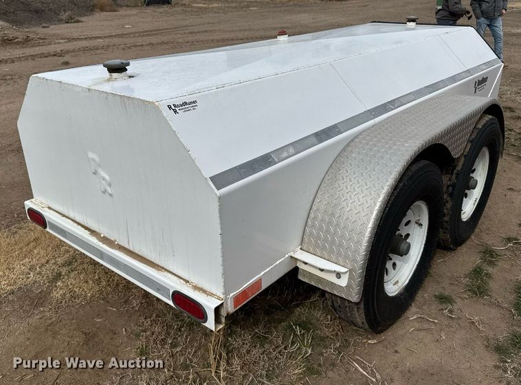 image for item NN9658 2011 Road Runner fuel trailer