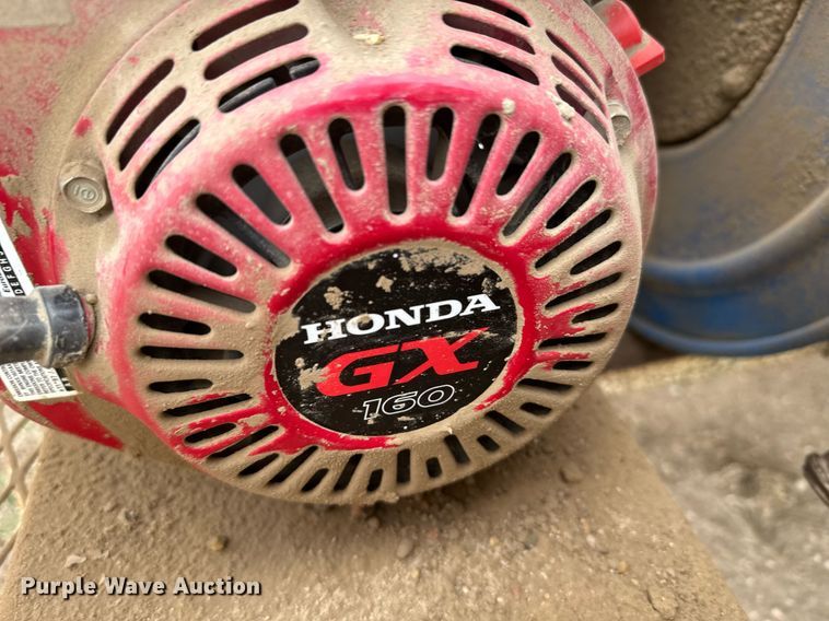 image for item NN9658 2011 Road Runner fuel trailer