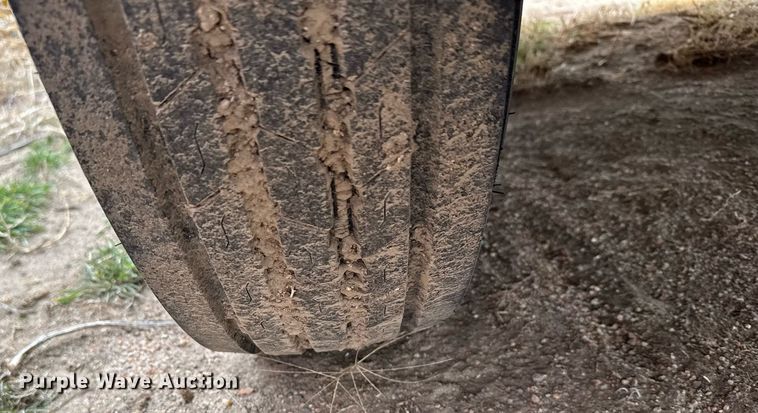 image for item NN9658 2011 Road Runner fuel trailer