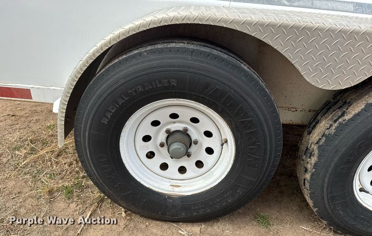 image for item NN9658 2011 Road Runner fuel trailer