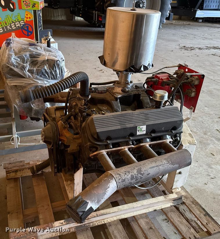 image for item NN9660 GM 454 irrigation pump