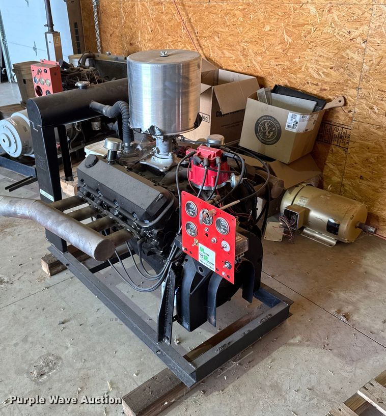 image for item NN9661 GM 454 engine