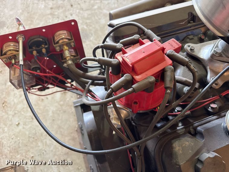 image for item NN9661 GM 454 engine