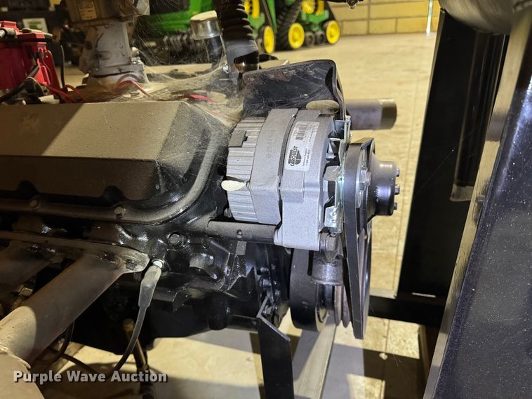 image for item NN9661 GM 454 engine