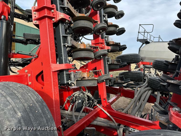 image for item NN9663 2019 Case IH 500 Precision Disk air seeder