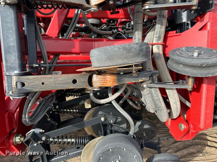 image for item NN9663 2019 Case IH 500 Precision Disk air seeder