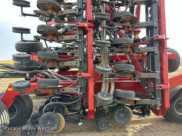 image for item NN9663 2019 Case IH 500 Precision Disk air seeder