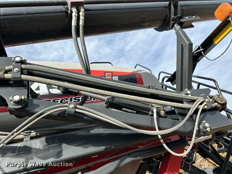 image for item NN9663 2019 Case IH 500 Precision Disk air seeder