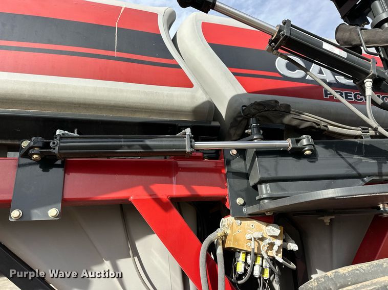 image for item NN9663 2019 Case IH 500 Precision Disk air seeder