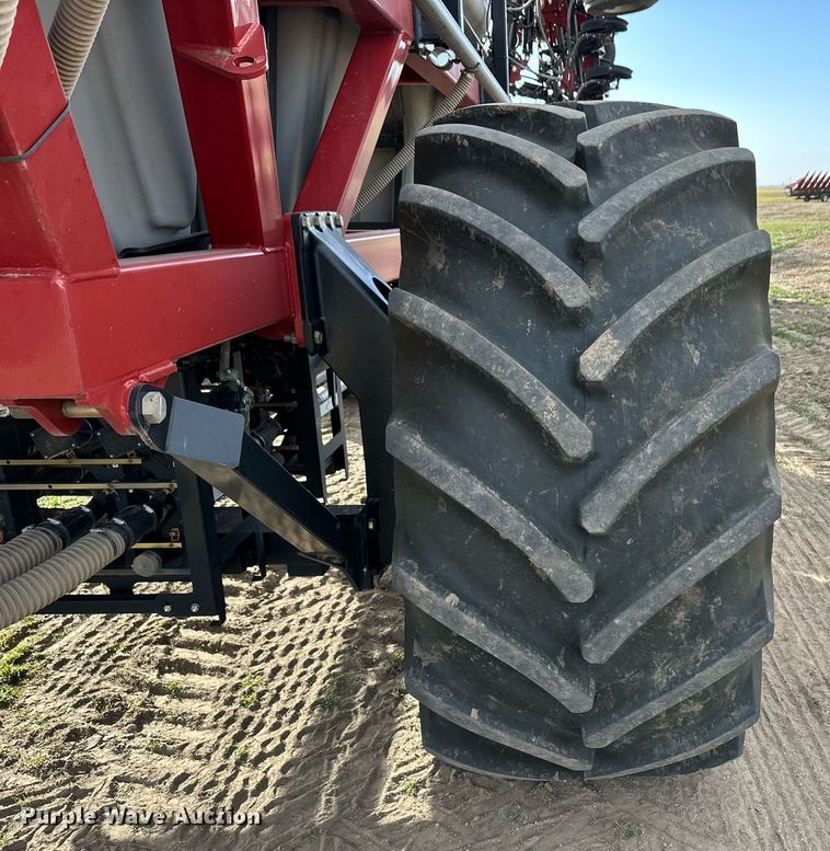 image for item NN9663 2019 Case IH 500 Precision Disk air seeder