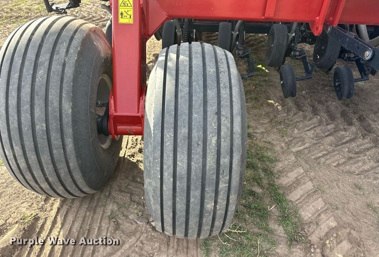 image for item NN9663 2019 Case IH 500 Precision Disk air seeder