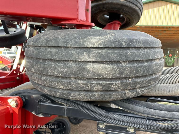 image for item NN9663 2019 Case IH 500 Precision Disk air seeder