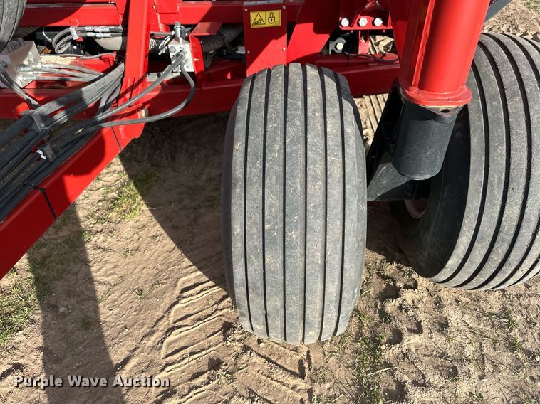 image for item NN9663 2019 Case IH 500 Precision Disk air seeder