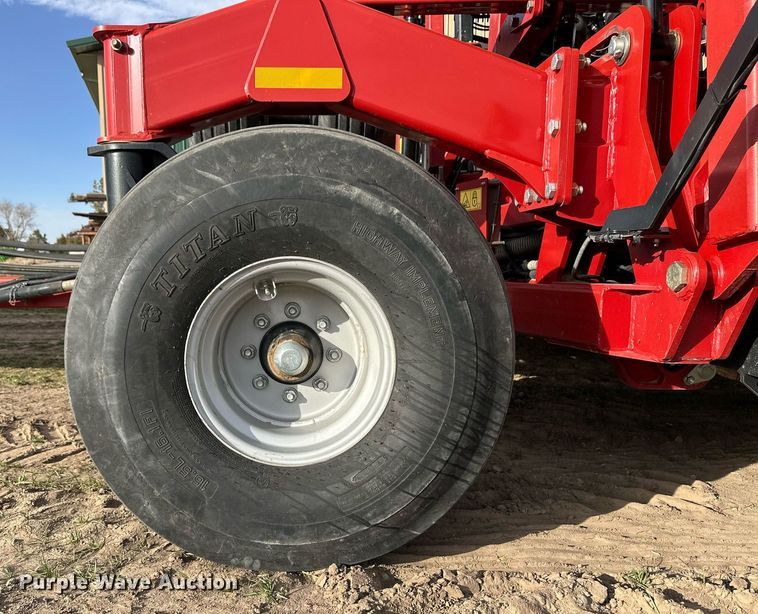 image for item NN9663 2019 Case IH 500 Precision Disk air seeder