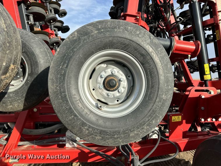 image for item NN9663 2019 Case IH 500 Precision Disk air seeder