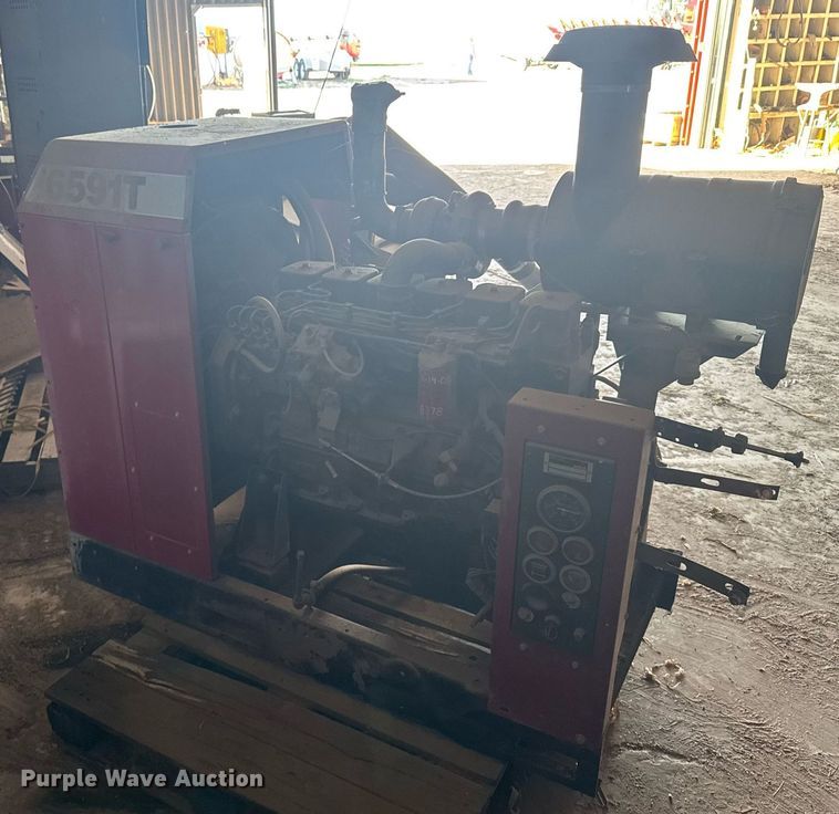 image for item NN9666 Case 6591T power unit