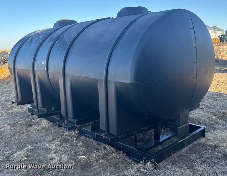 image for item NN9700 (2) tanks