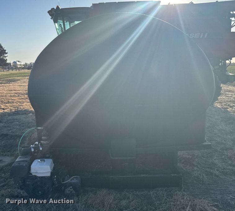 image for item NN9700 (2) tanks