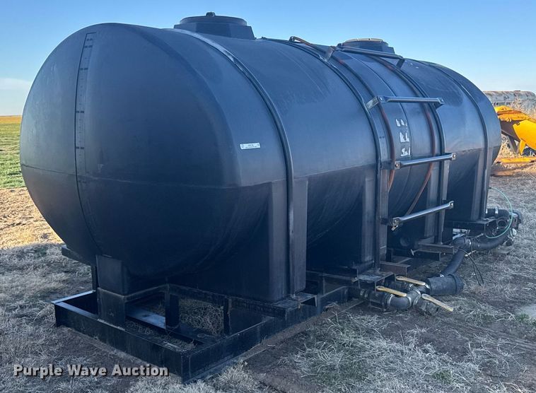 image for item NN9700 (2) tanks