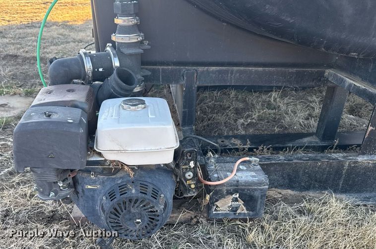 image for item NN9700 (2) tanks