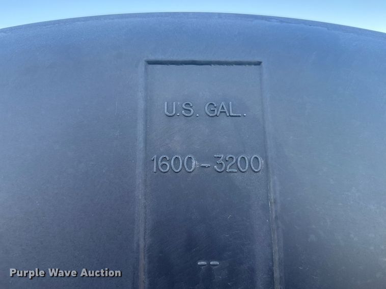 image for item NN9700 (2) tanks