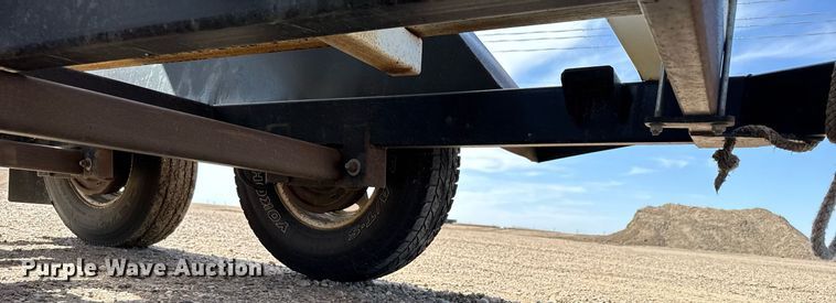 image for item NN9705 Meridian Friesen 220 seed tender