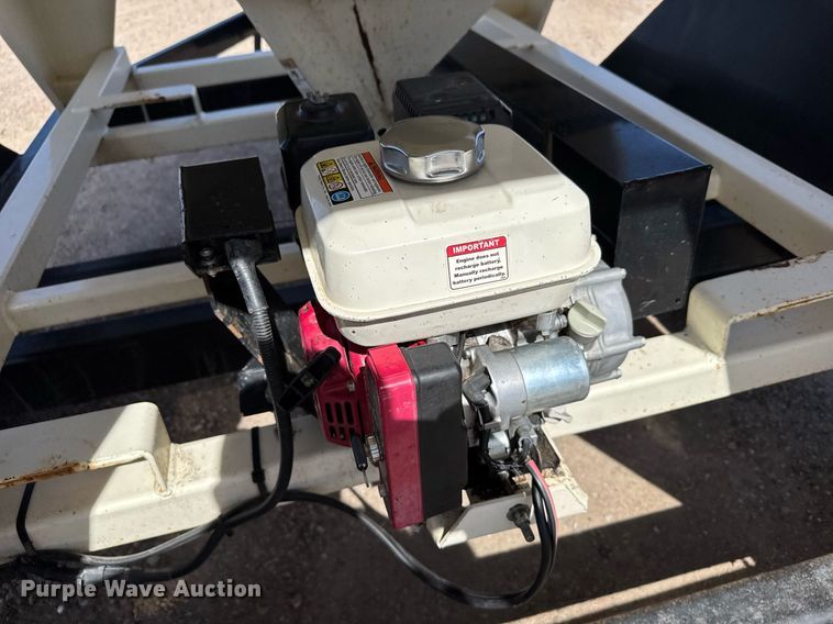 image for item NN9705 Meridian Friesen 220 seed tender