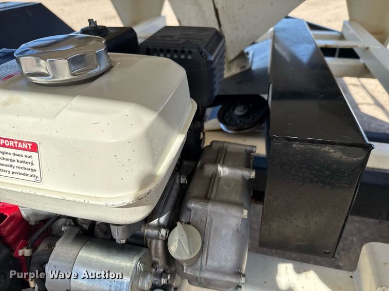 image for item NN9705 Meridian Friesen 220 seed tender