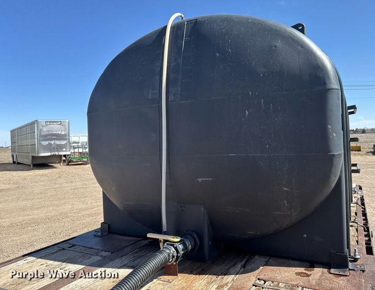 image for item NN9706 2001 SFS drop deck trailer