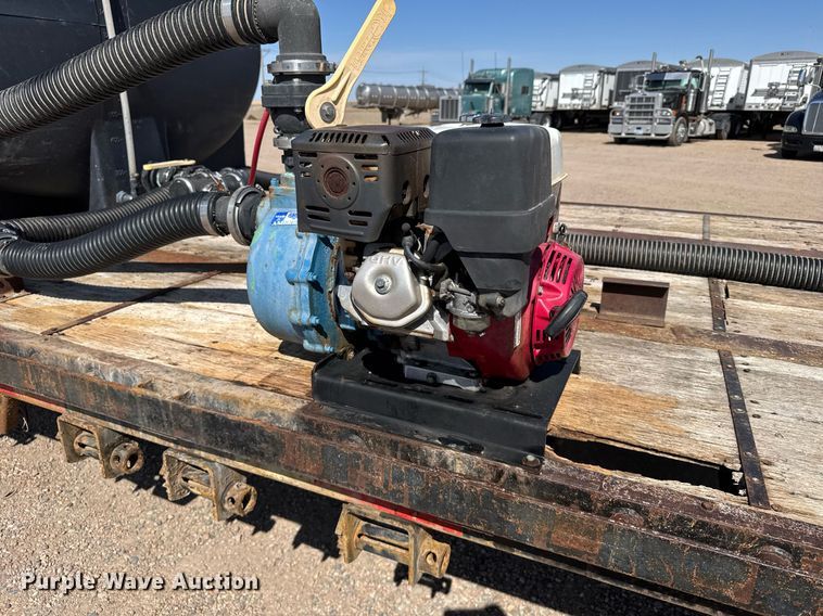 image for item NN9706 2001 SFS drop deck trailer