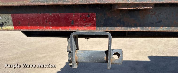 image for item NN9706 2001 SFS drop deck trailer