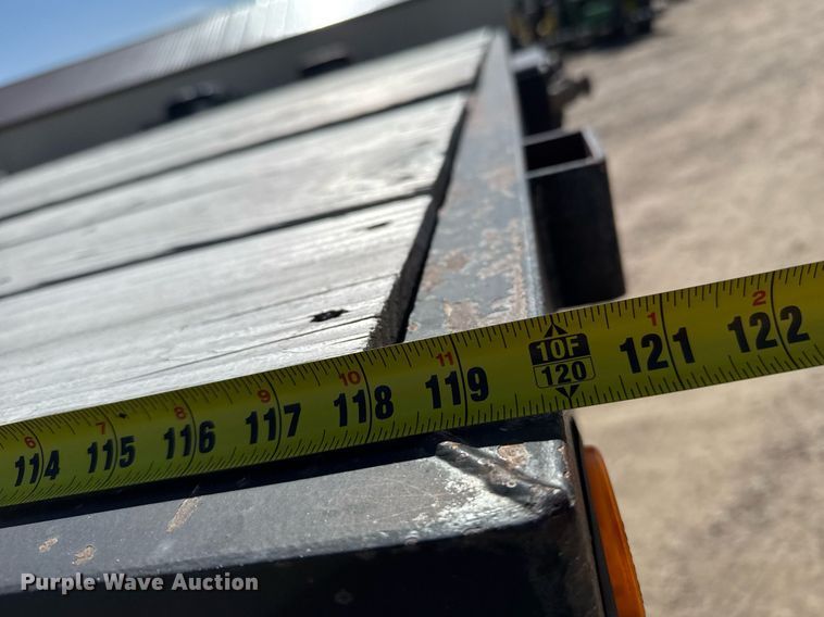 image for item NN9706 2001 SFS drop deck trailer