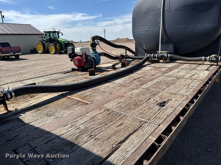 image for item NN9706 2001 SFS drop deck trailer